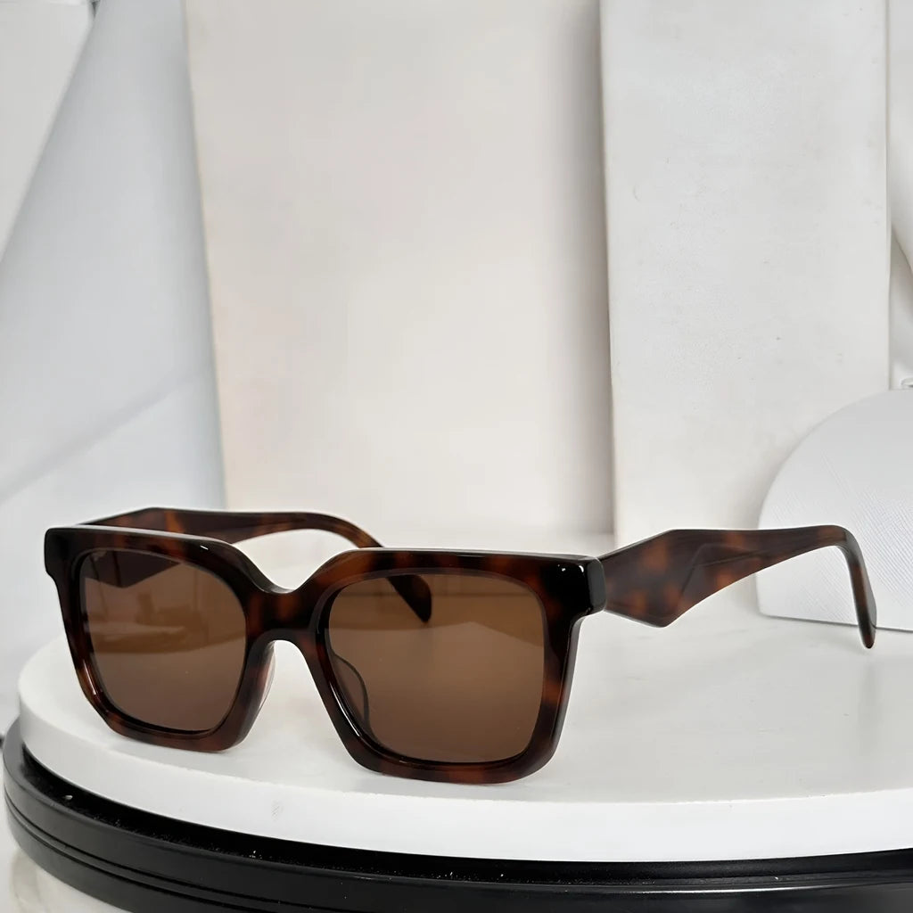 Sunglasses Women Stylish Tortoiseshell Frame Pink Lenses UV Protection Fashion