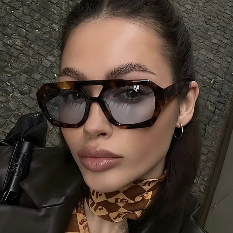 Fashion Sunglasses Luxury Designer Colored Lenses Sun Shade Glasses for Women