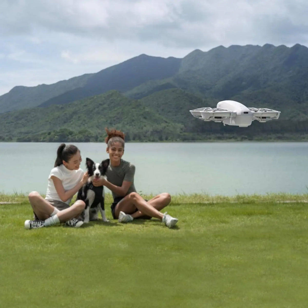 DJI Neo, Mini Drone with 4K UHD Camera for Adults,135g Self Flying Drone that Follows You, Palm Takeoff, Subject Tracking, QuickShots, Stabilized Video, Built-In Propeller Guard