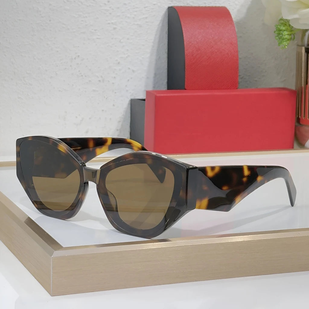 Sunglasses Women Stylish Tortoiseshell Frame Pink Lenses UV Protection Fashion