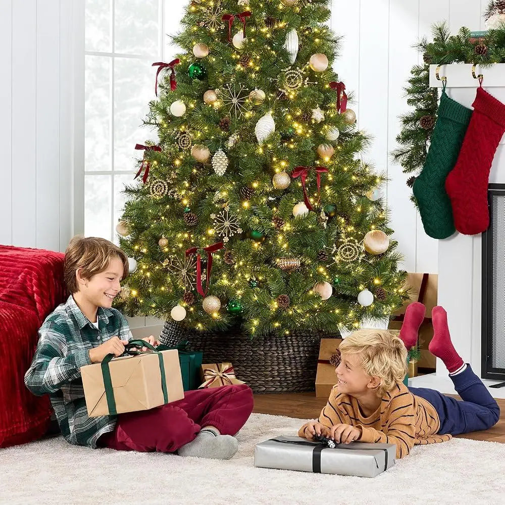 Pre-Lit Artificial Scotch Pine Christmas Tree 7.5ft with 1500 Twinkling Micro LED Lights Holiday Decor