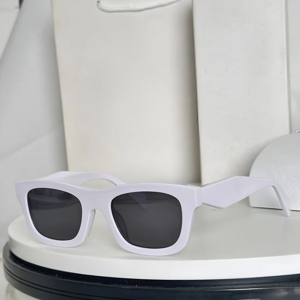 Sunglasses Women Stylish Tortoiseshell Frame Pink Lenses UV Protection Fashion